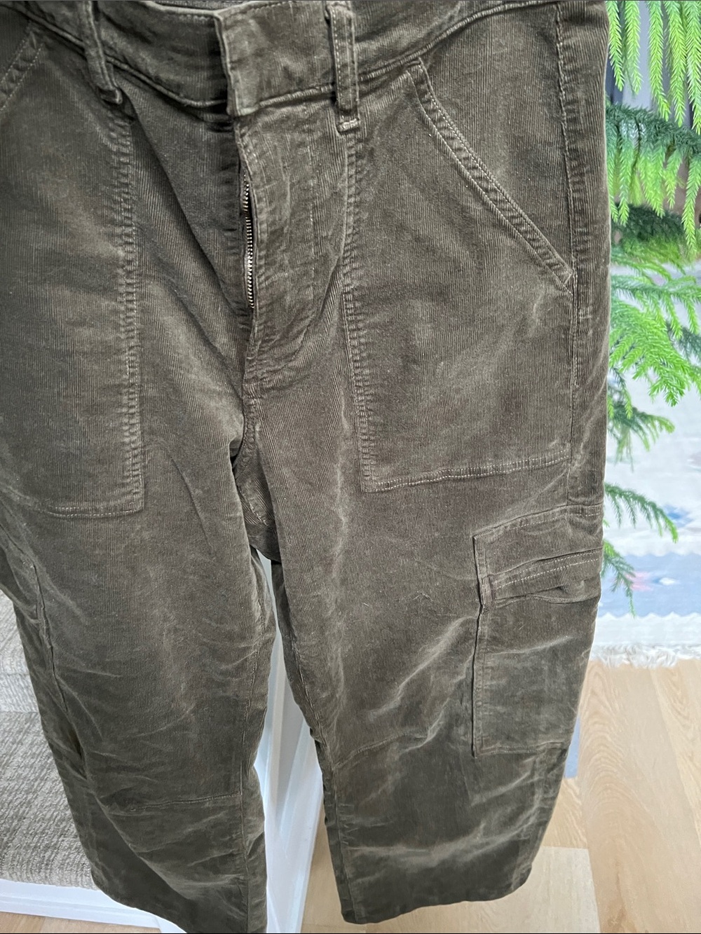 Citizens Of Humanity Size 28 ✨ Marcelle Corduroy Cargo Trousers- Dark Green - Picture 2 of 11